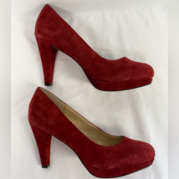 Adrienne Vittadini Faux Suede Shoes Heels  Size 7M    Dark Mauve/ Red - Picture 2 of 9